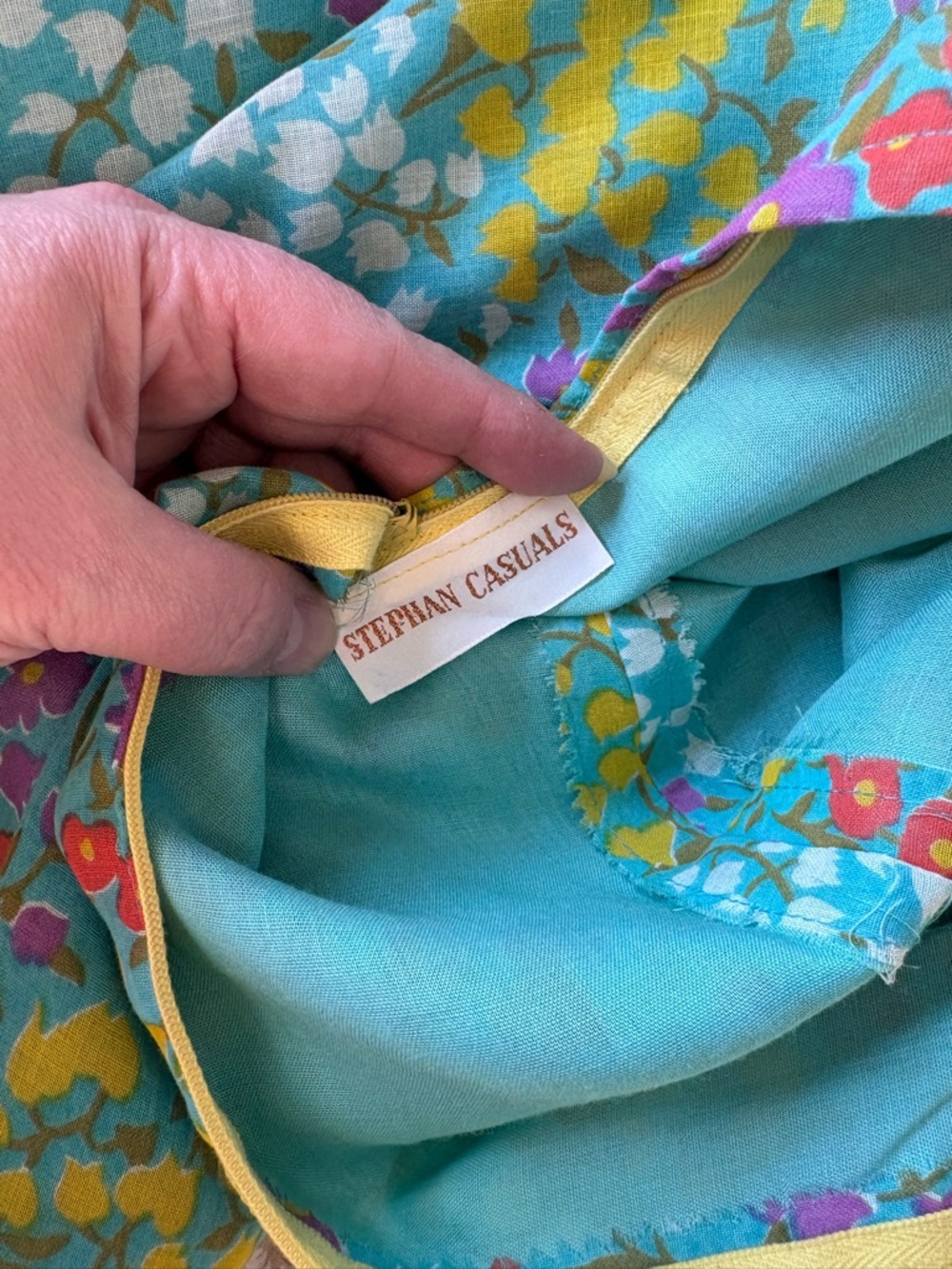 Vintage Teal Floral Midi Dress with Cropped Jacket - Picture 13 of 15